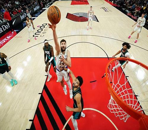 徐一璠,杨钊煊迪拜,连胜对手,九游官网,九游体育APP,JiuYou,九游平台