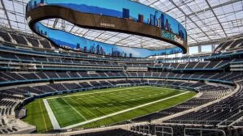 《阿利松坦言英超赛场无懈可击，为伊萨克祈福平安》