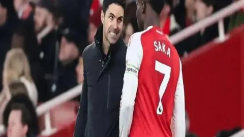 “中国F1站冠军易手，迈凯伦双将领跑战报3月23日20：47”