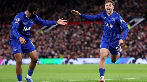 乌德勒支荷甲三连胜，专家解析欧战关键期号